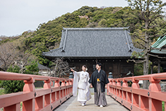 ロケーションフォト・フォトウェディング・前撮り 白無垢・色打掛・紋付袴 称名寺・桜・紅葉・お寺・神奈川